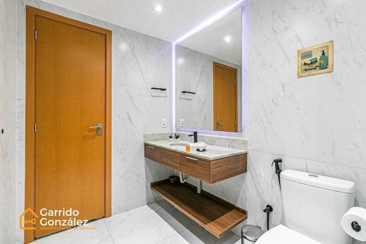 Novo E Contemporaneo Studio No Centro-rj/com Ar