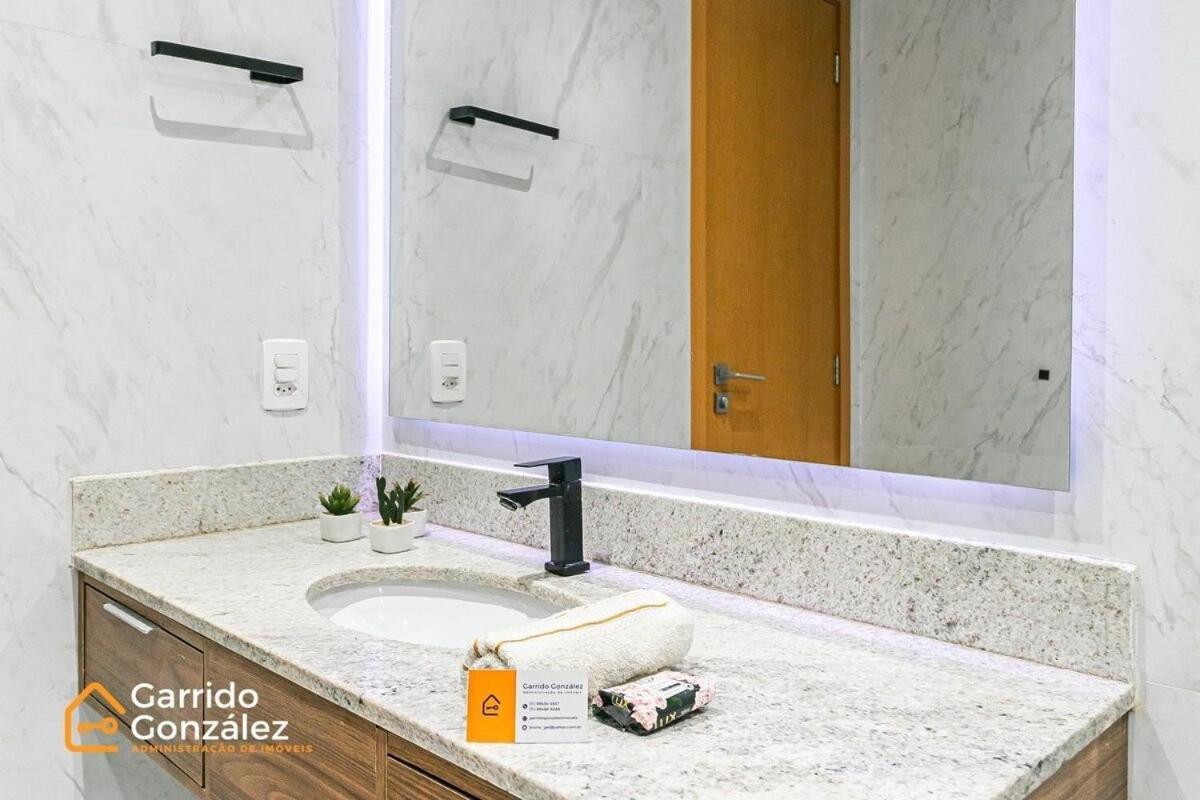 Novo E Contemporaneo Studio No Centro-rj/com Ar *
