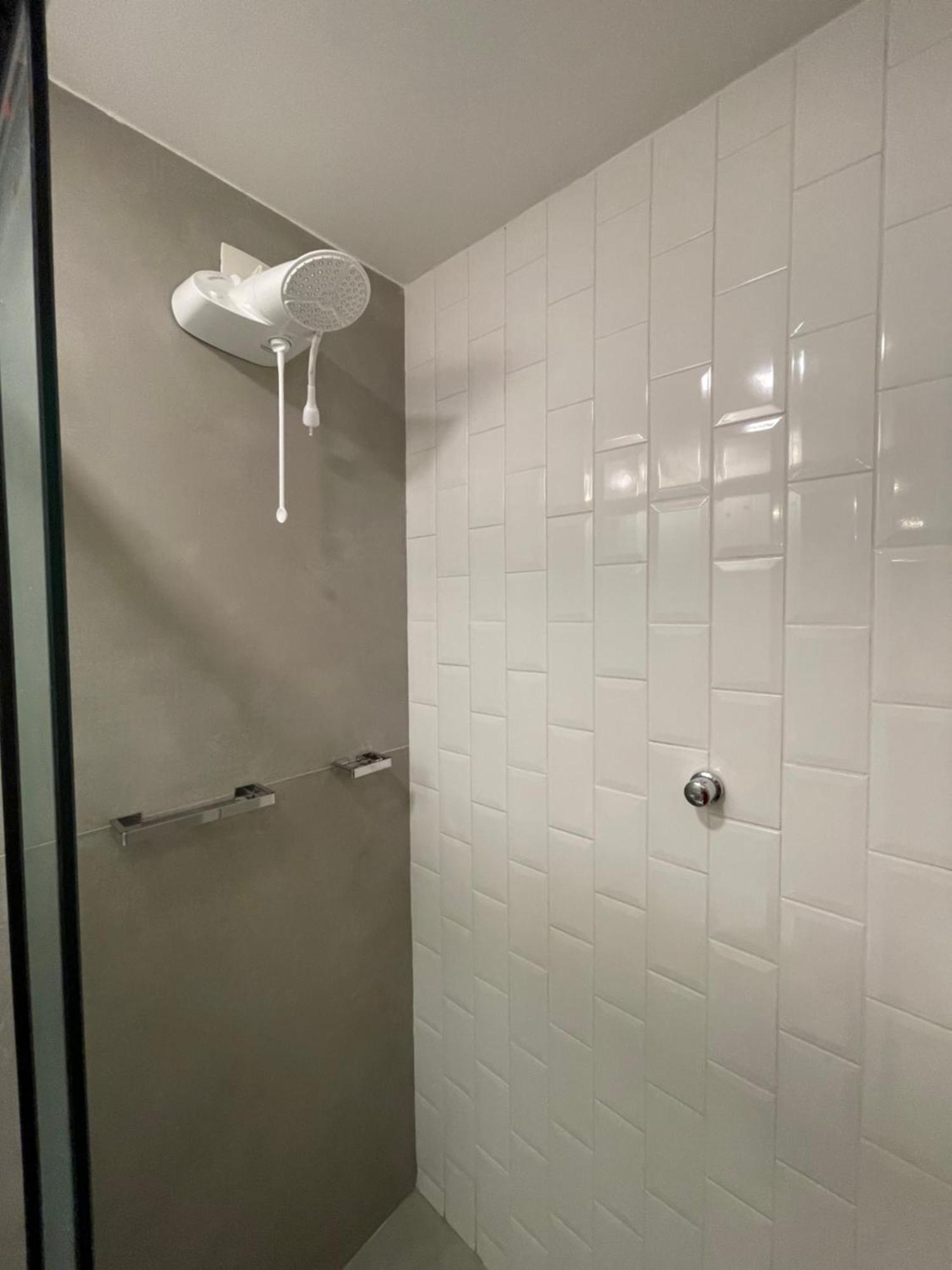 Apartamento Cinelandia Art Deco - 2qts Ao Lado Do Metro, Wifi E Cozinha Completa *