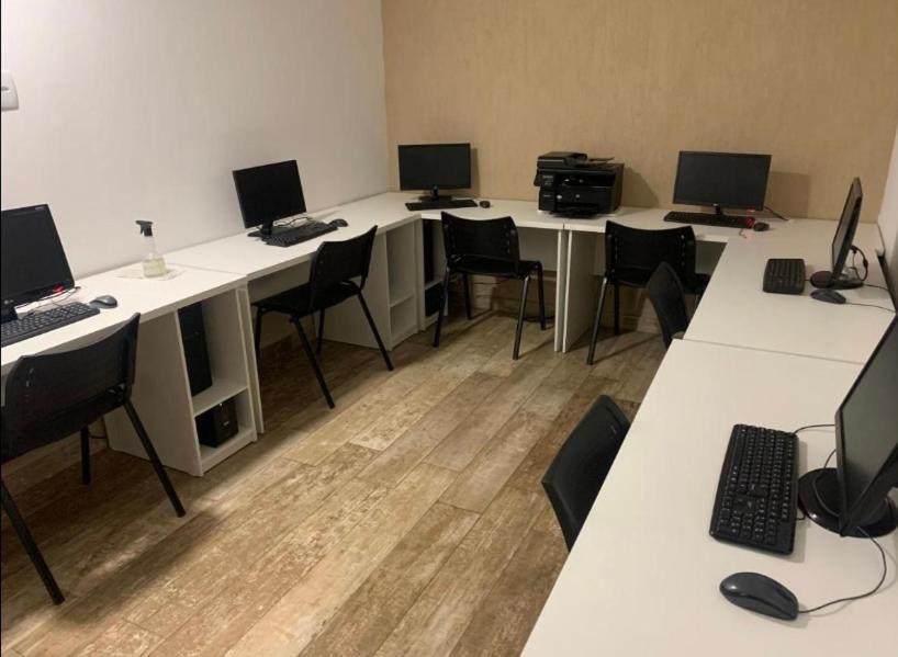 Ap De 2 Quartos Em Condominio Com Piscina *