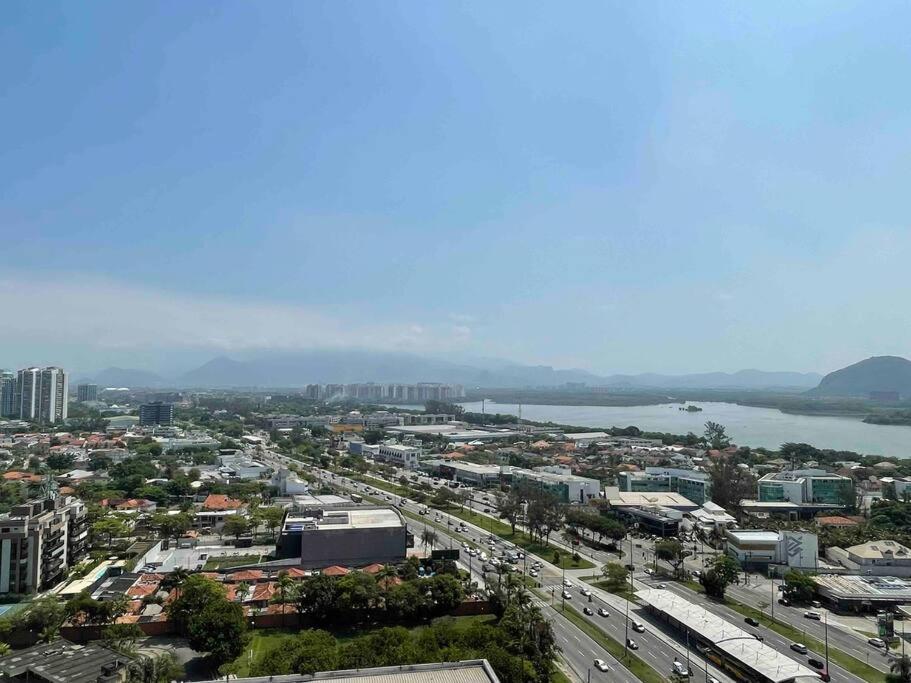 Super Com Excelente Localizacao, Proximo A