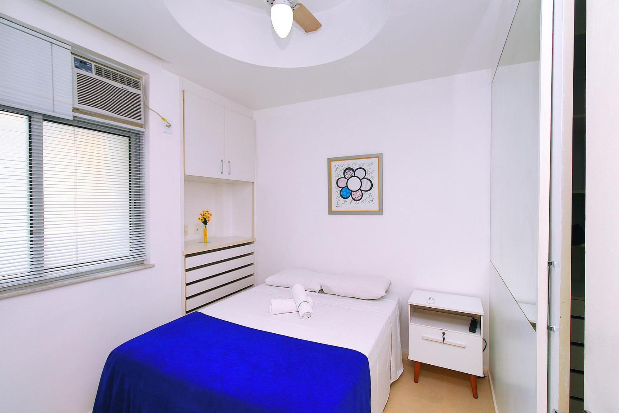 Apartamento Quarto&sala A 150m Da | U052 *