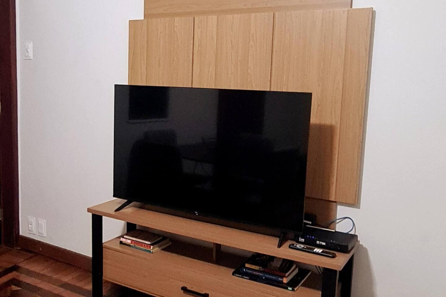 Apartamento Tijuca Vista Terrace: Metro-close Comfort With Wi-fi & Ac *