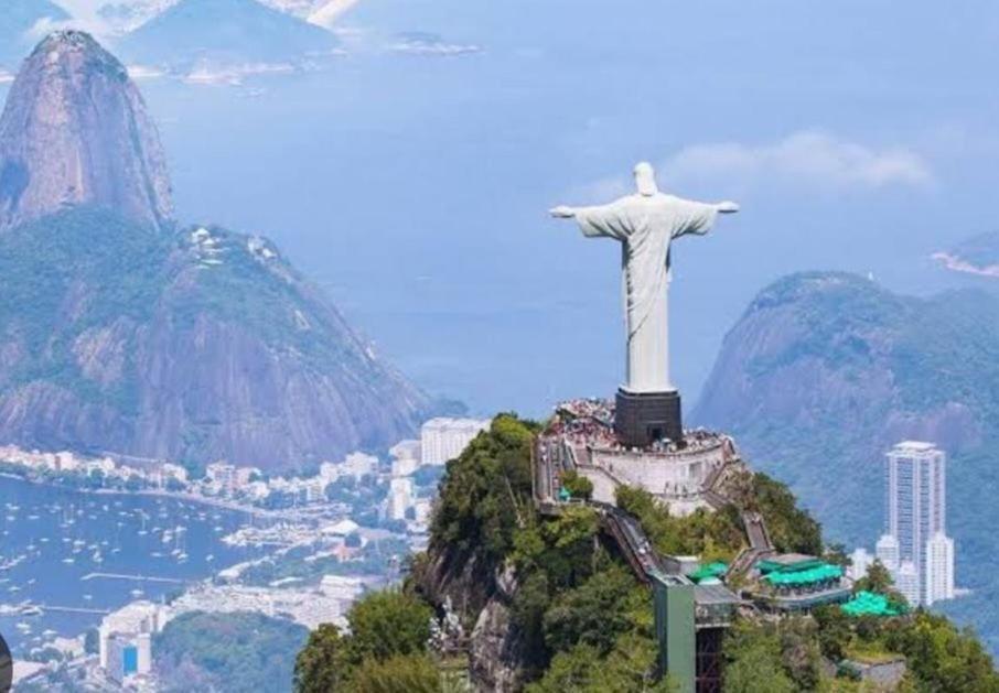 Cozy 700m From Copacabana Rio de Janeiro