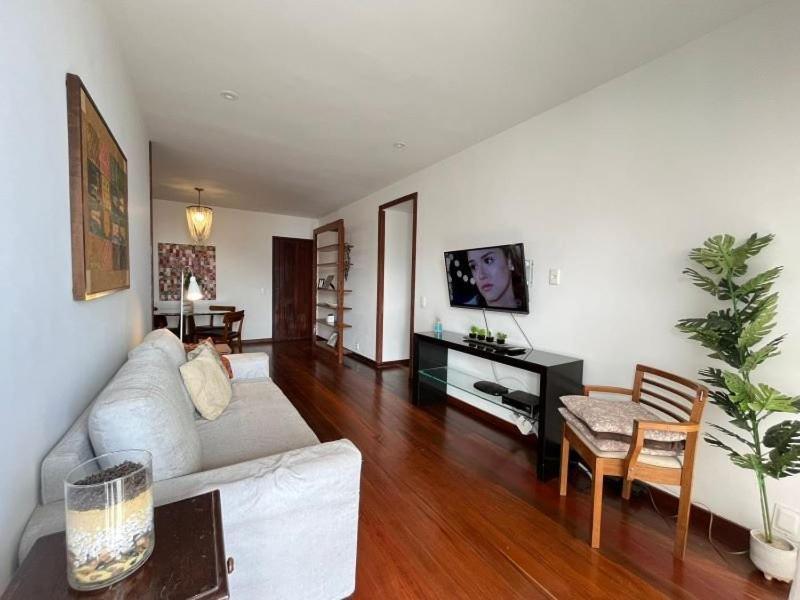 Apartment Ms145. Excelente Em Andar Alto No Arpoador!