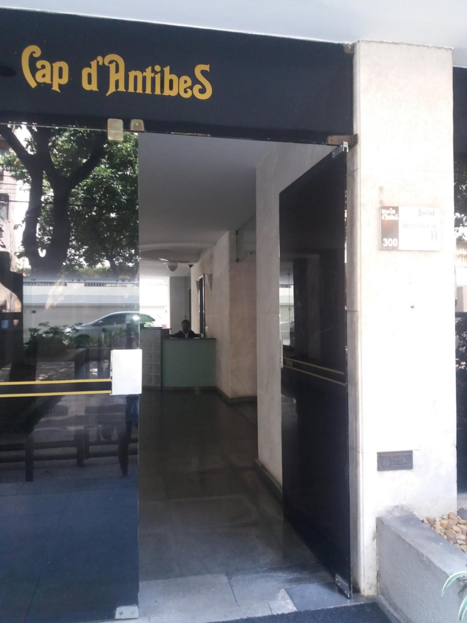 Apartamento Apartamento Familiar 3 Quartos - Leblon *