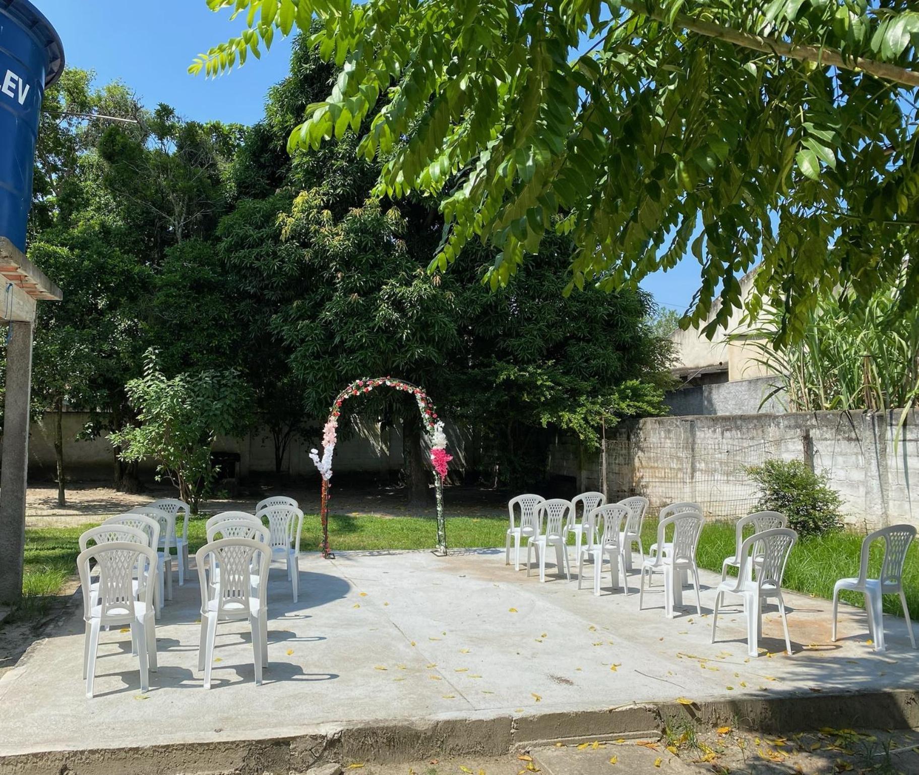 Casa de Férias Casa Inteira Entre Guaratiba E Campo Grande, Rio De Janeiro, Rj - A 40 Min Da Praia, Proximo Ao Estadio Miecimo Da Silva E Park Shopping-ideal Descanso, Encontros, Festa E Lazer-3000 M2 Rio de Janeiro