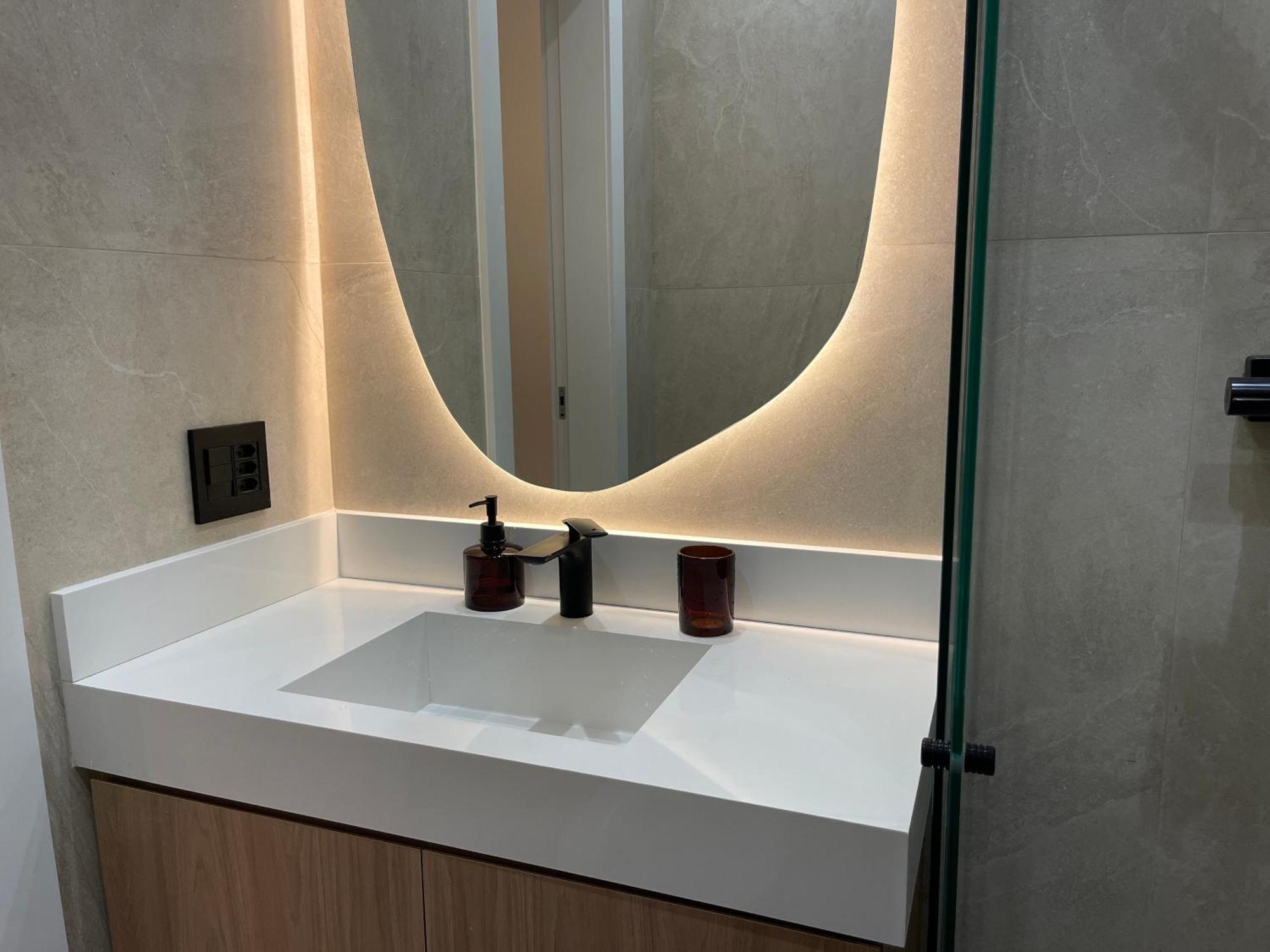 Brand New Boutique Location Posto 6 Apartment