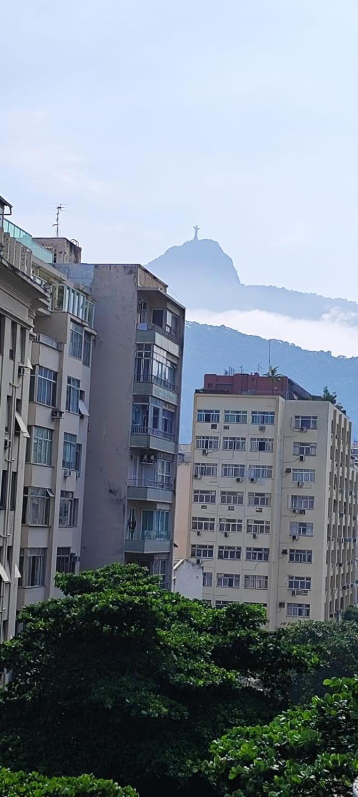 Apartamento 2 Bedroom Copacabana Brazil *