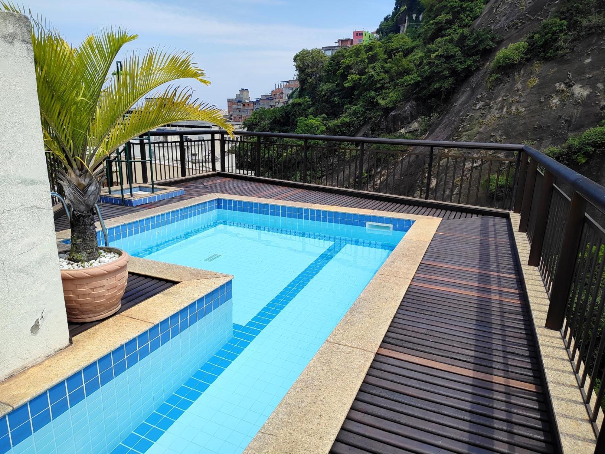 Flat Em Copacabana A 4 Min Da - Piscina, Garagem, Wi-fi, Portaria 24h, Varanda Vista Montanhas