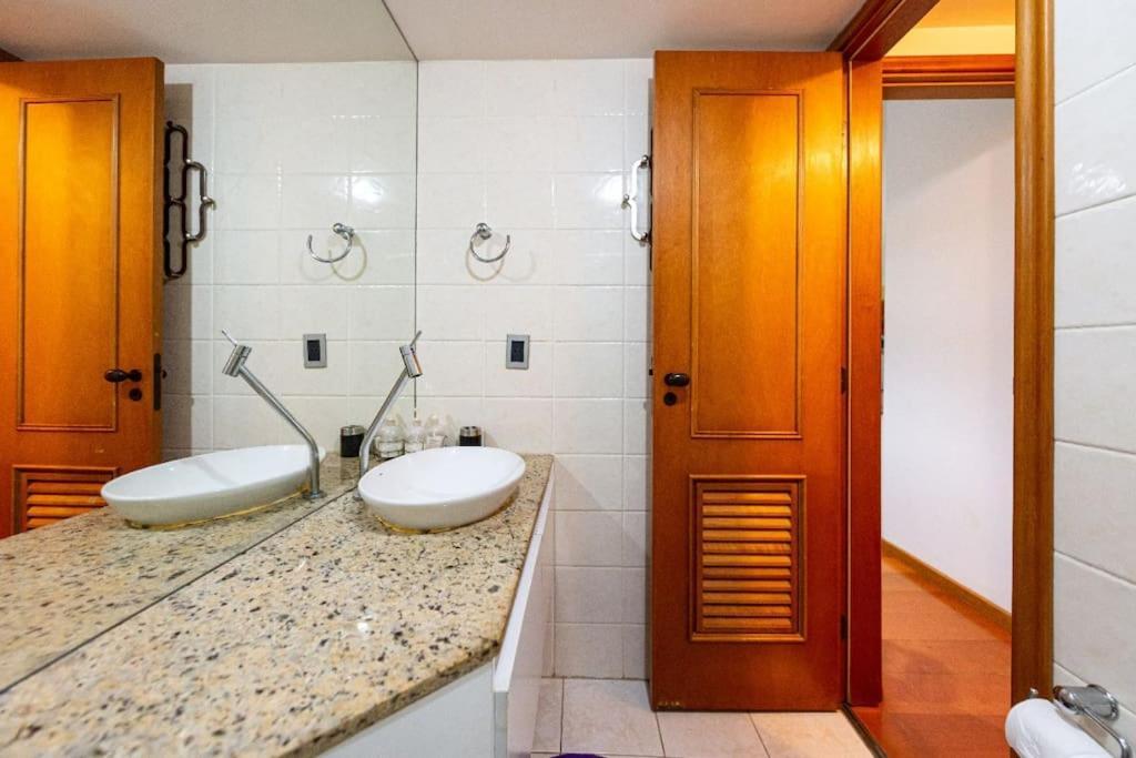 Elegant Ipanema By The * Rio de Janeiro