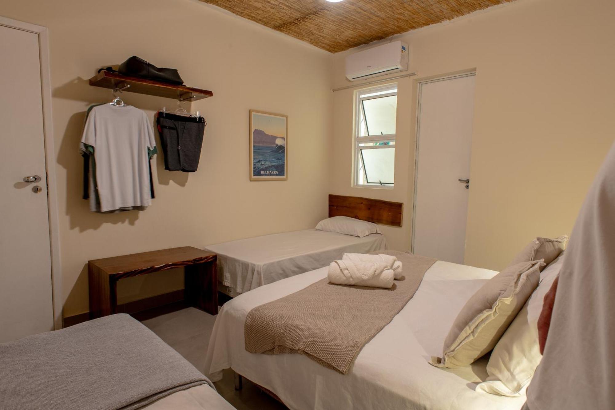 Longboard Paradise Hostel