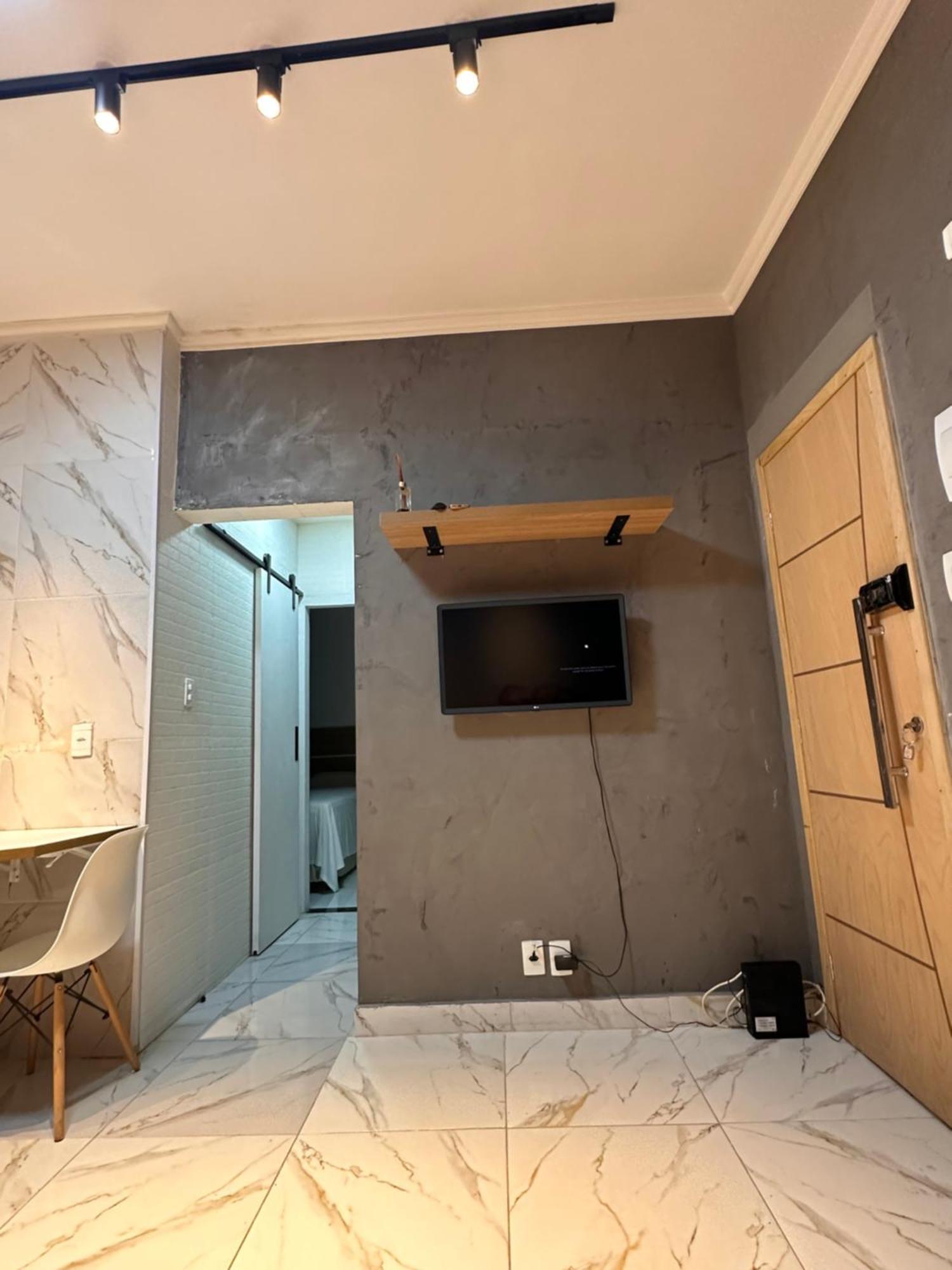 Inteiro A Duas Quadras Do Metro E Da Apartamento Rio de Janeiro