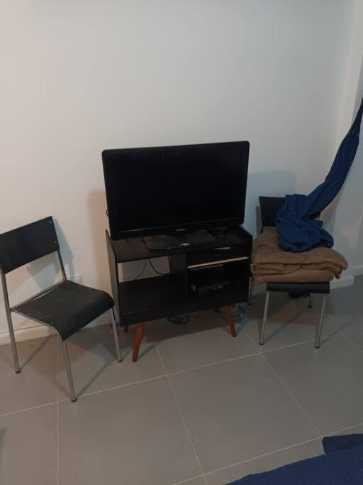 Kitnet, Conjugado, No Coracao Da Lapa! Apartamento