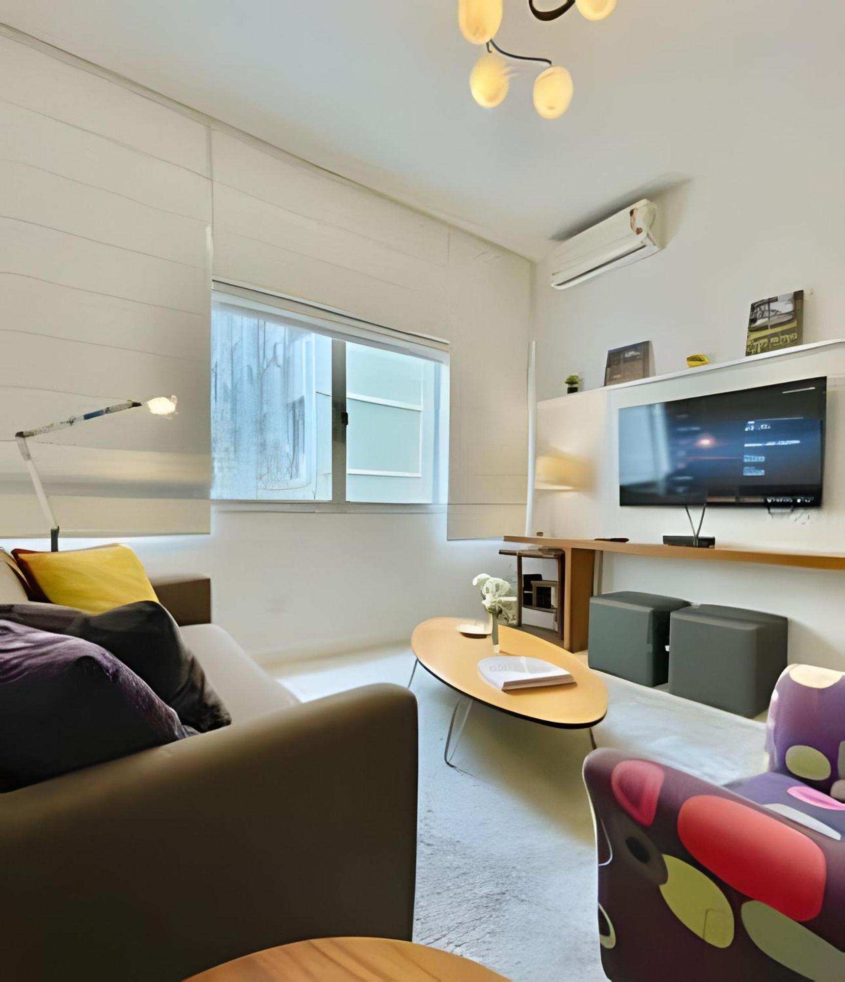 Aconchego E Estilo - Posto 12 - Leblon - Wifi 240m Apartamento Rio de Janeiro