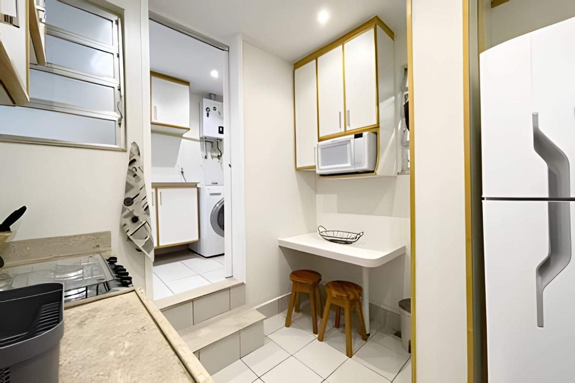 Aconchego E Estilo - Posto 12 - Leblon - Wifi 240m Apartamento *