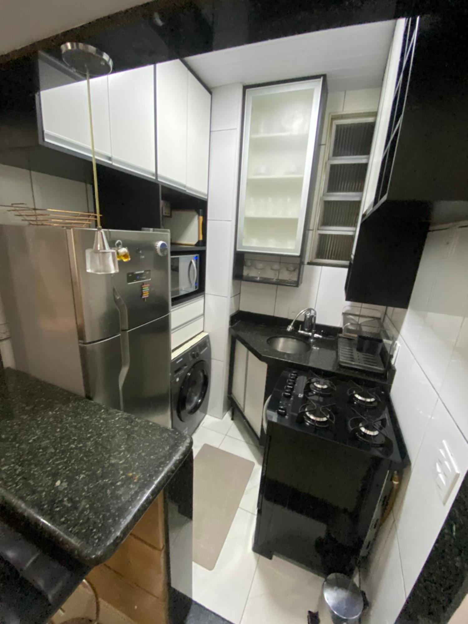 Apartamento Excelente Em Copacabana, Muito Bem Localizado!