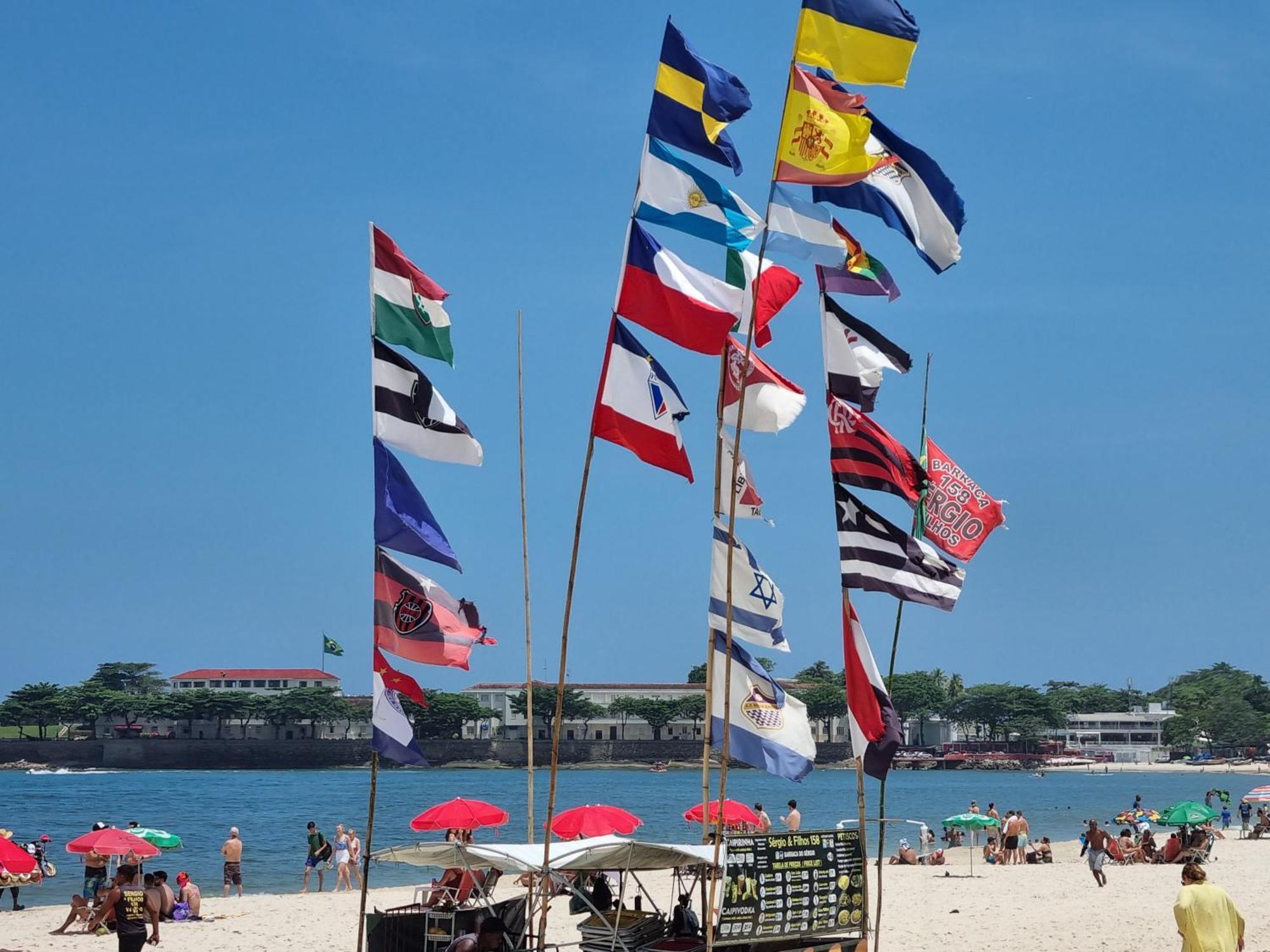 1 C Vista Livre E Banheiro Privativo E Perto Praias Ipanema Leblon Arpoador Copacabana E Do Cristo Redentor Do Bondinho Pao Acucar Etc Chegando Cedo Que O Check-in Do Meio-dia, Deixe Suas Malas, Idem No Check-out 10h Manha *