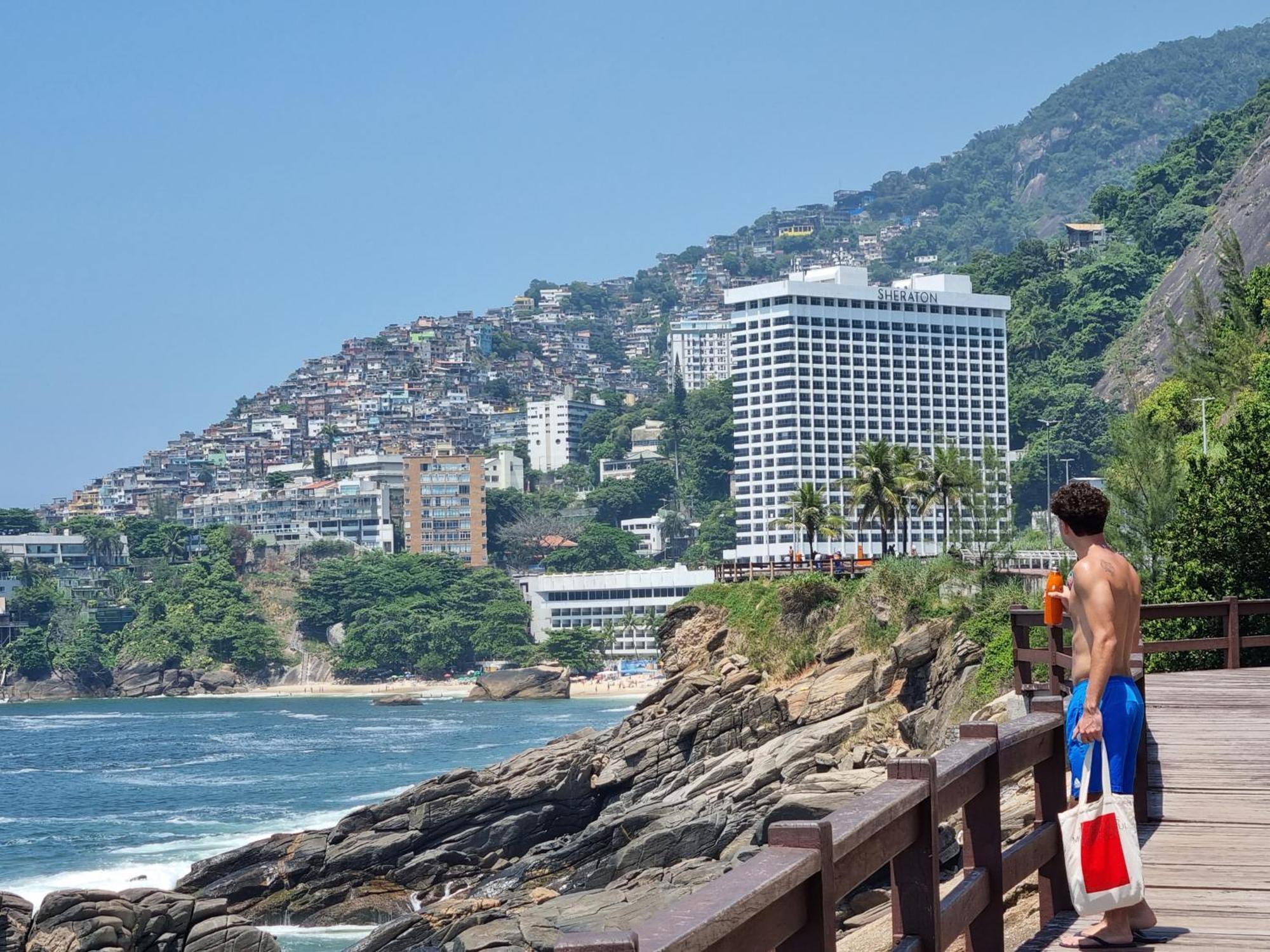 1 C Vista Livre E Banheiro Privativo E Perto Praias Ipanema Leblon Arpoador Copacabana E Do Cristo Redentor Do Bondinho Pao Acucar Etc Chegando Cedo Que O Check-in Do Meio-dia, Deixe Suas Malas, Idem No Check-out 10h Manha Rio de Janeiro