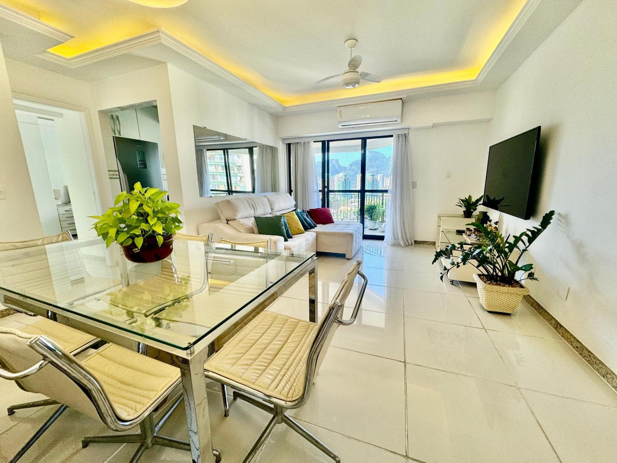Four Seasons Mar Montanha *