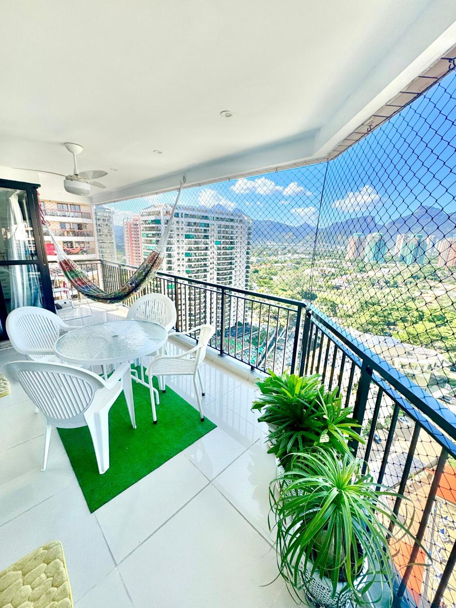 Four Seasons Mar Montanha