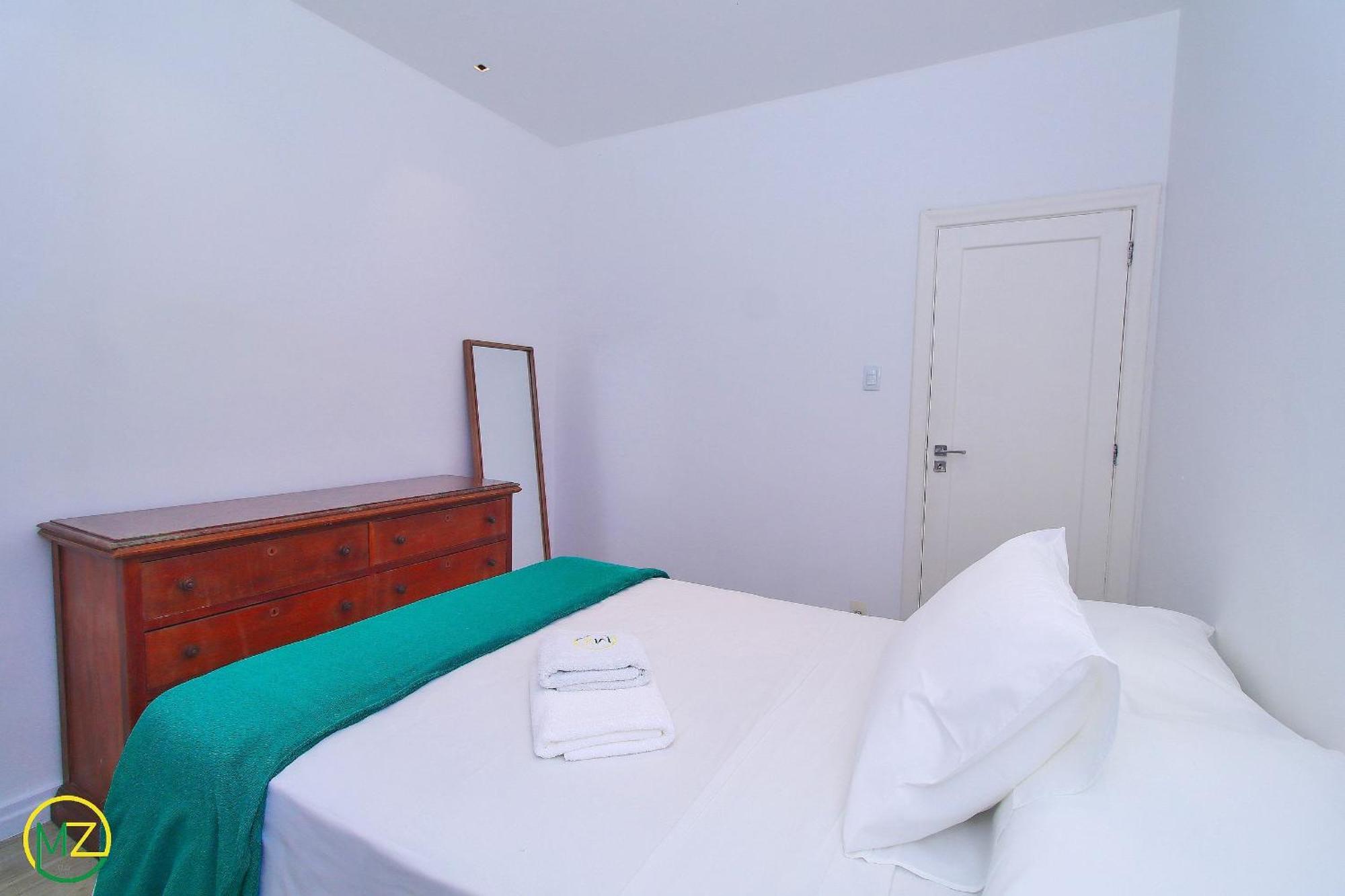 Apartamento Espacoso 4 Quartos Em Copacabana 10 Pessoas *