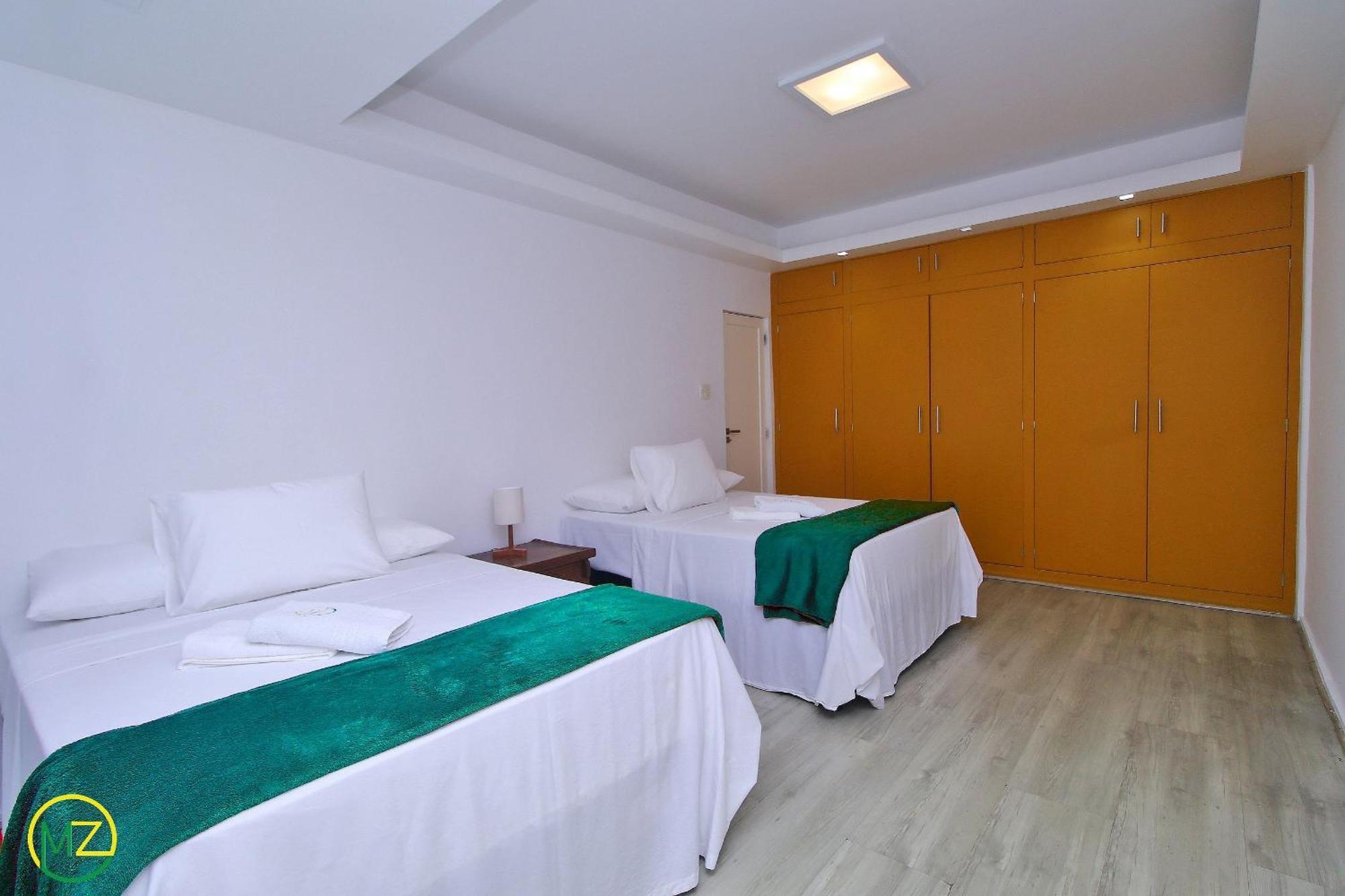 Espacoso 4 Quartos Em Copacabana 10 Pessoas