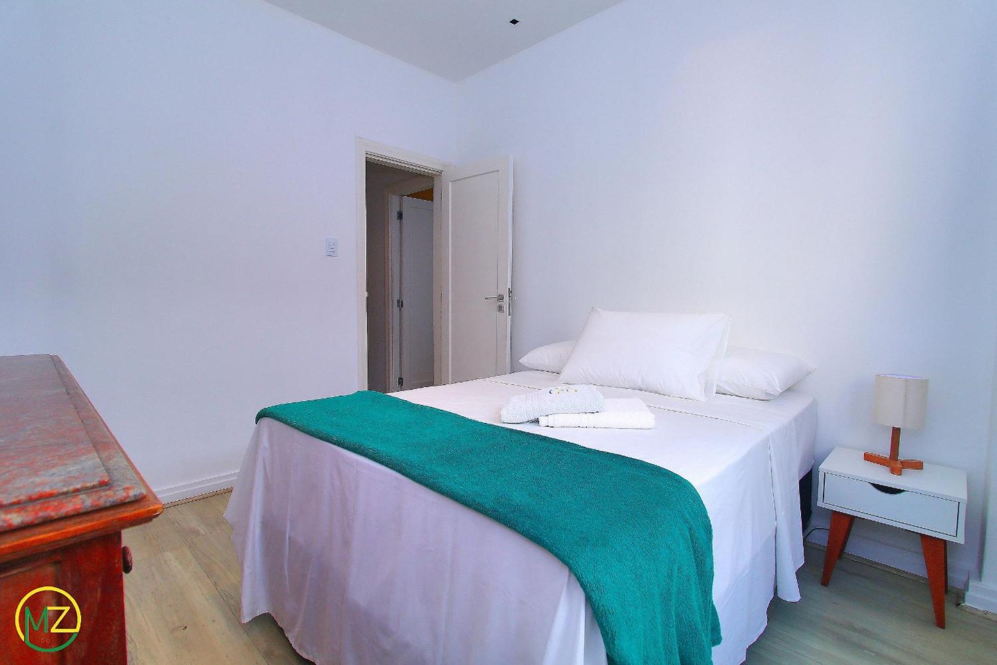 Espacoso 4 Quartos Em Copacabana 10 Pessoas Apartamento