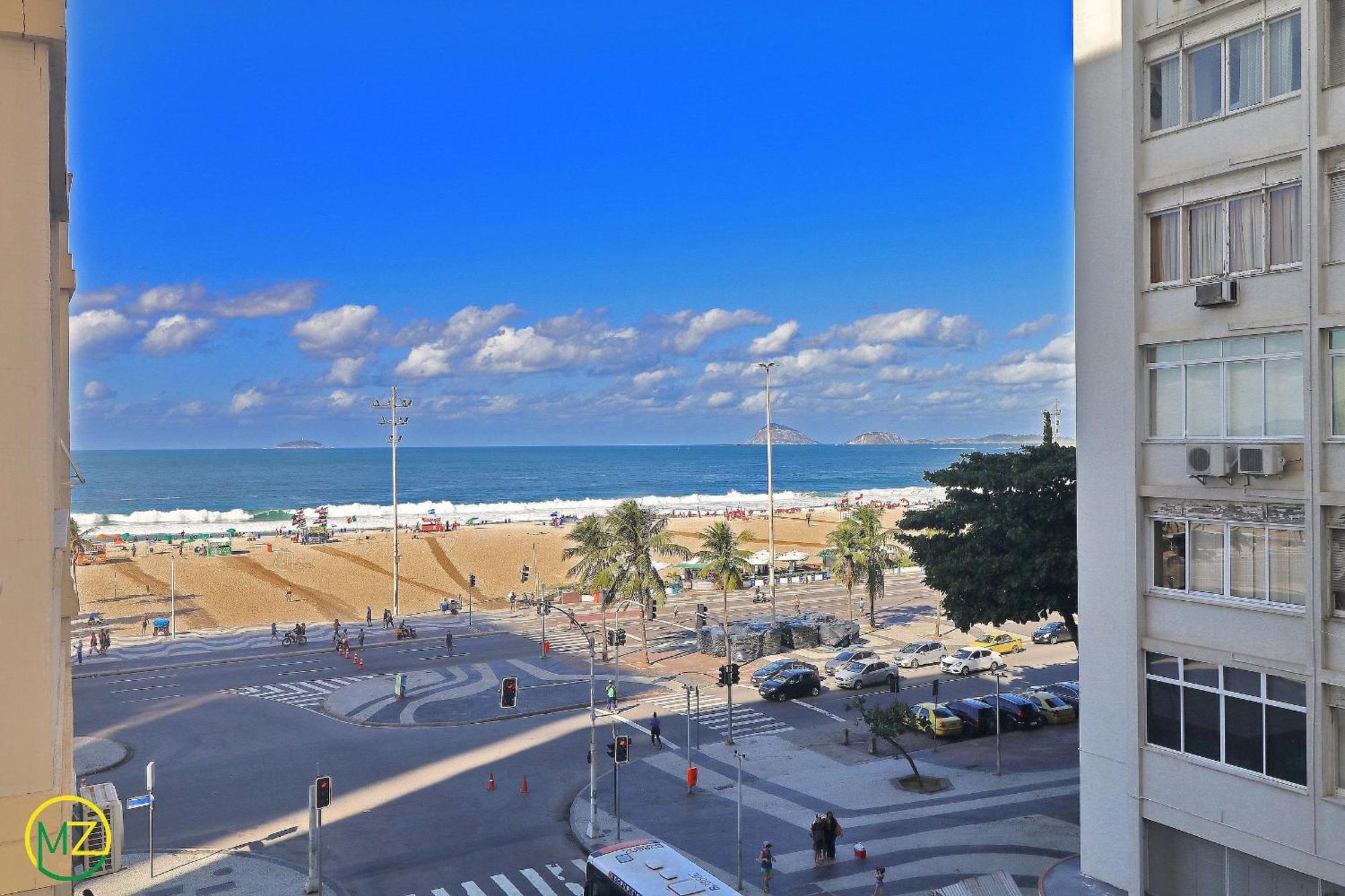 Espacoso 4 Quartos Em Copacabana 10 Pessoas *