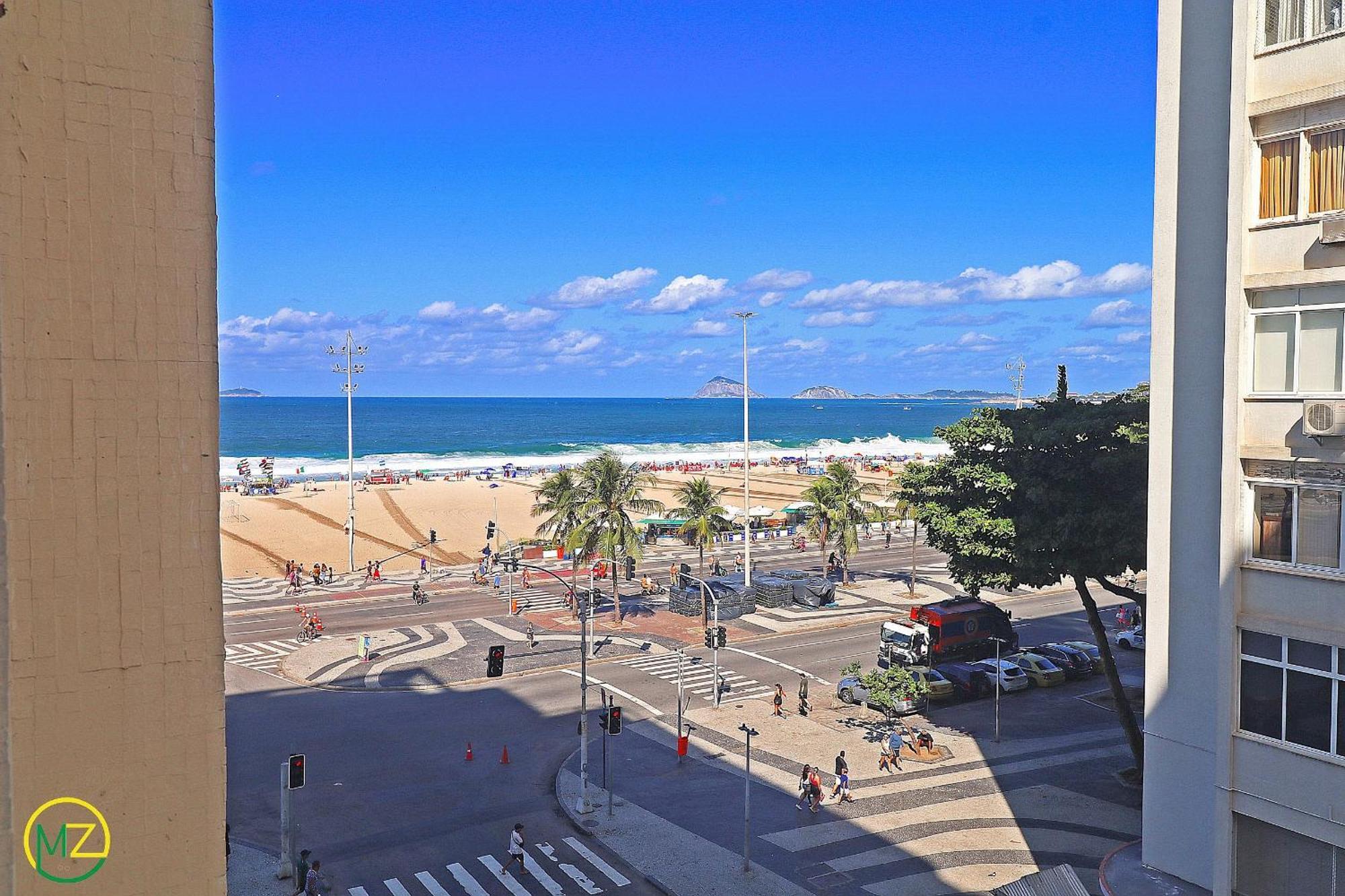 Espacoso 4 Quartos Em Copacabana 10 Pessoas
