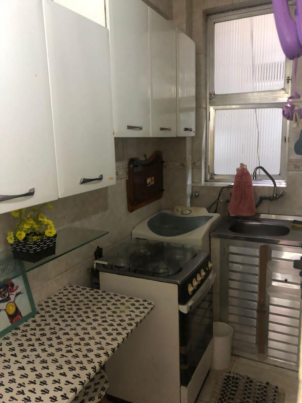 Apartment 211