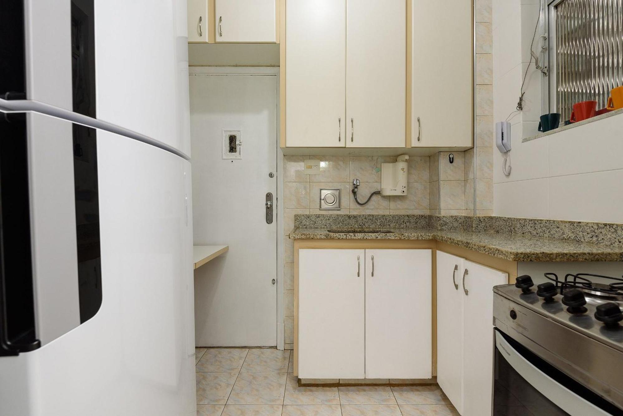 2qtos Em Copacabana A 170m Da | Fs 42/505 Apartamento Rio de Janeiro