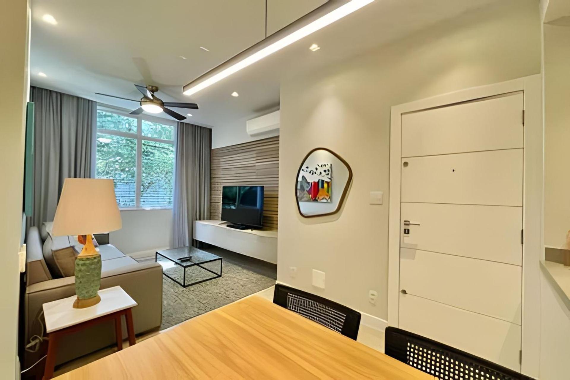 Apartamento Contemporary Leblon Wi-fi 250m *