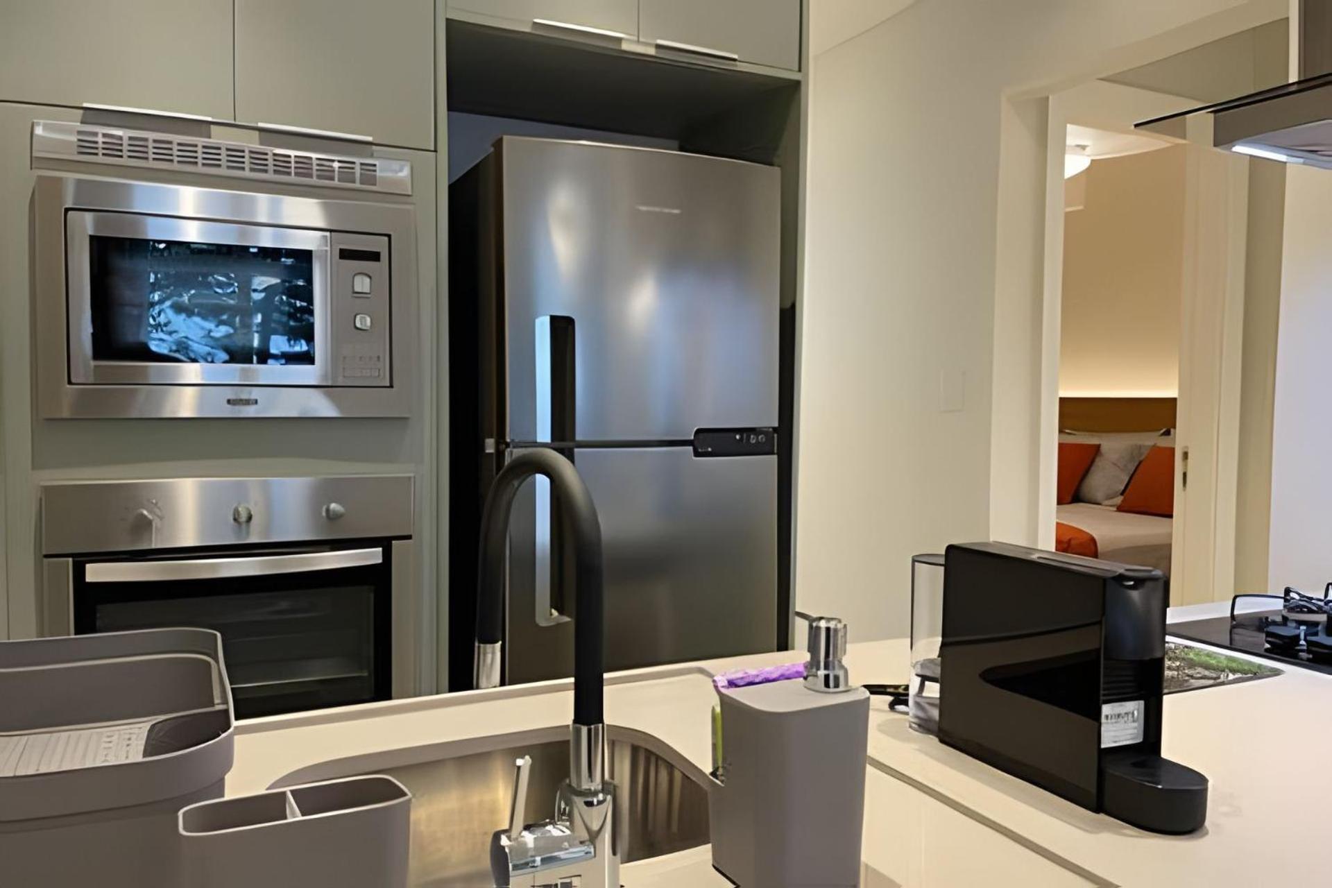 Contemporary Leblon Wi-fi 250m Apartamento *