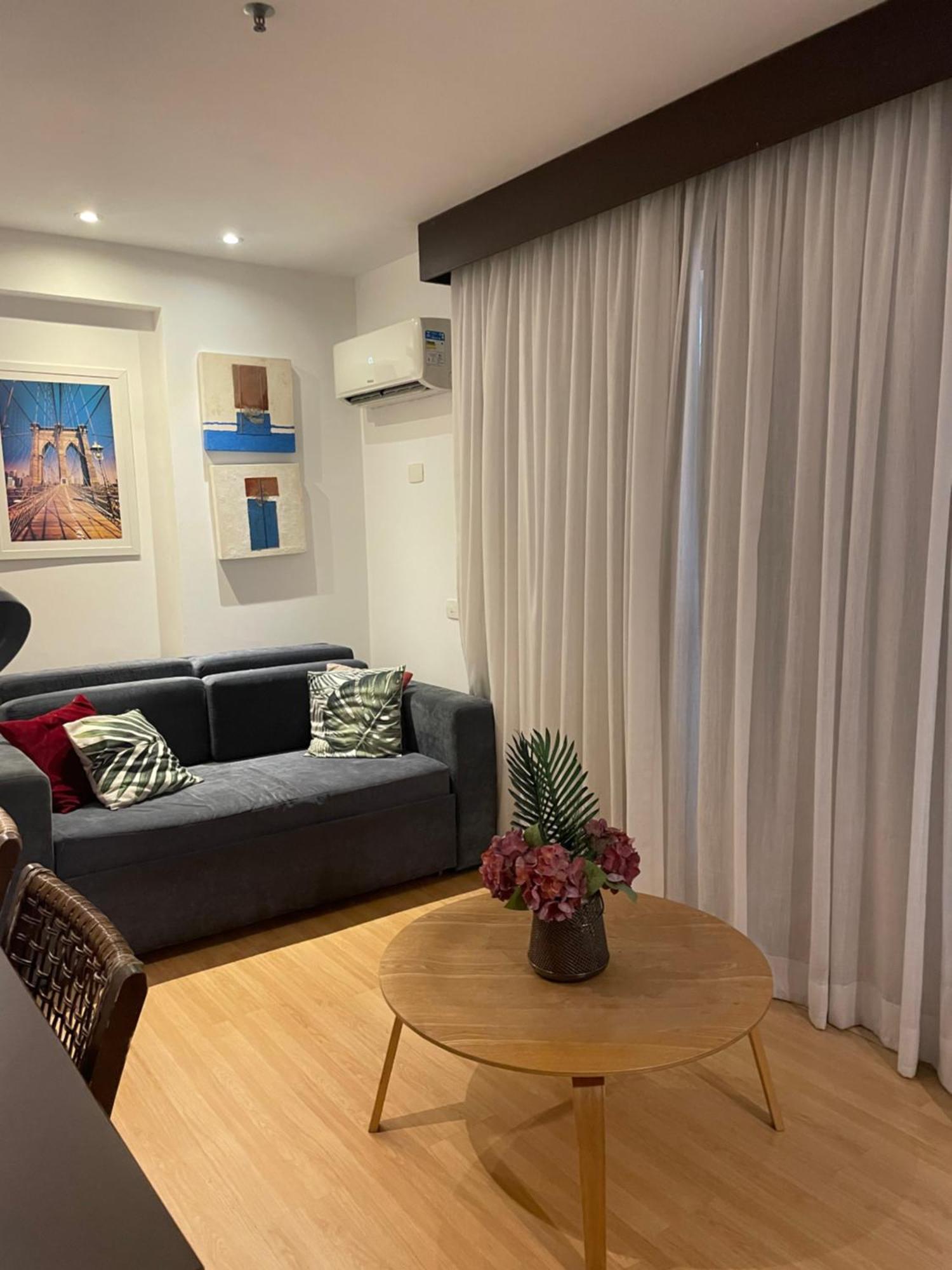 Copacabana E Ipanema, A 200 Metros Do Mar Apartment