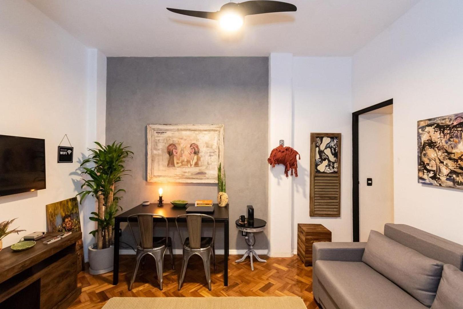 Omar Do Rio - Jg 42/701: Moderno Qto&sala, Internet 240mbps, Smart Tv, Videogame Retrô + Alexa Apartamento