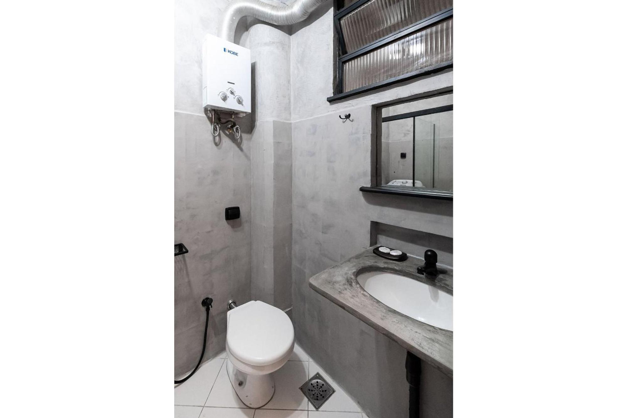Apartamento Omar Do Rio - Jg 42/701: Moderno Qto&sala, Internet 240mbps, Smart Tv, Videogame Retrô + Alexa Rio de Janeiro