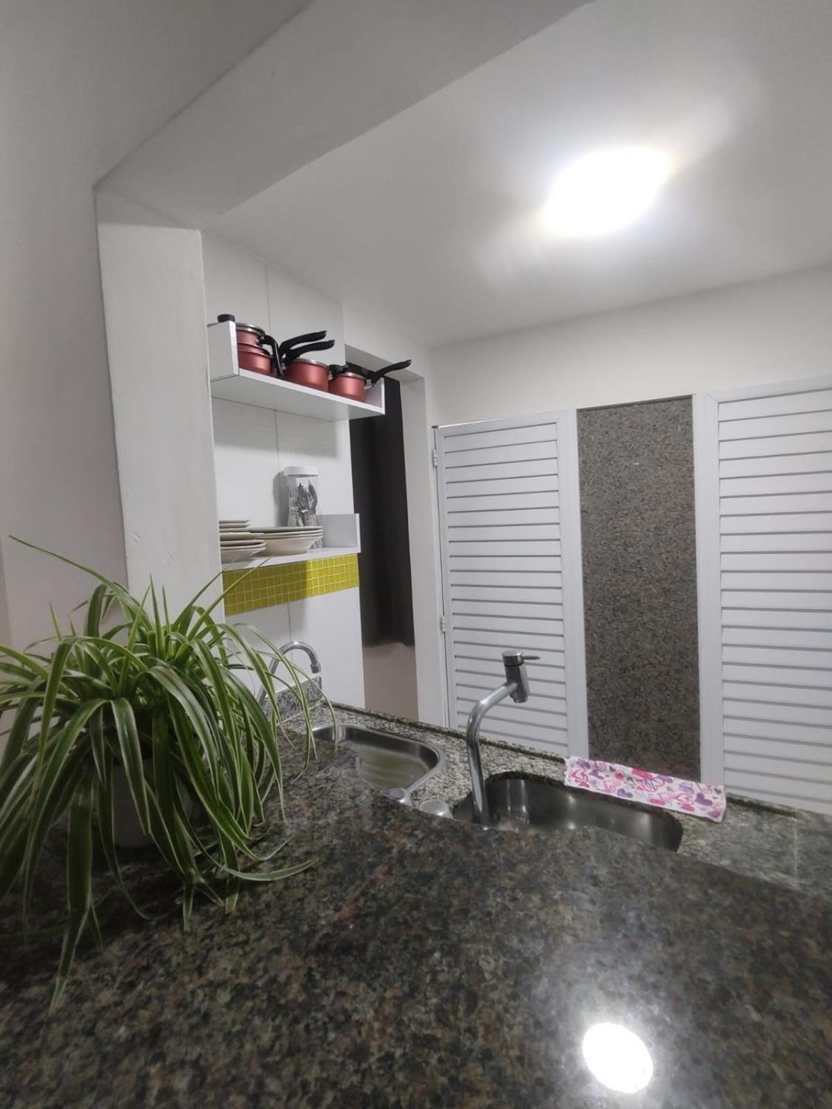 Apartamento Apezinho Vidigal - Rj *