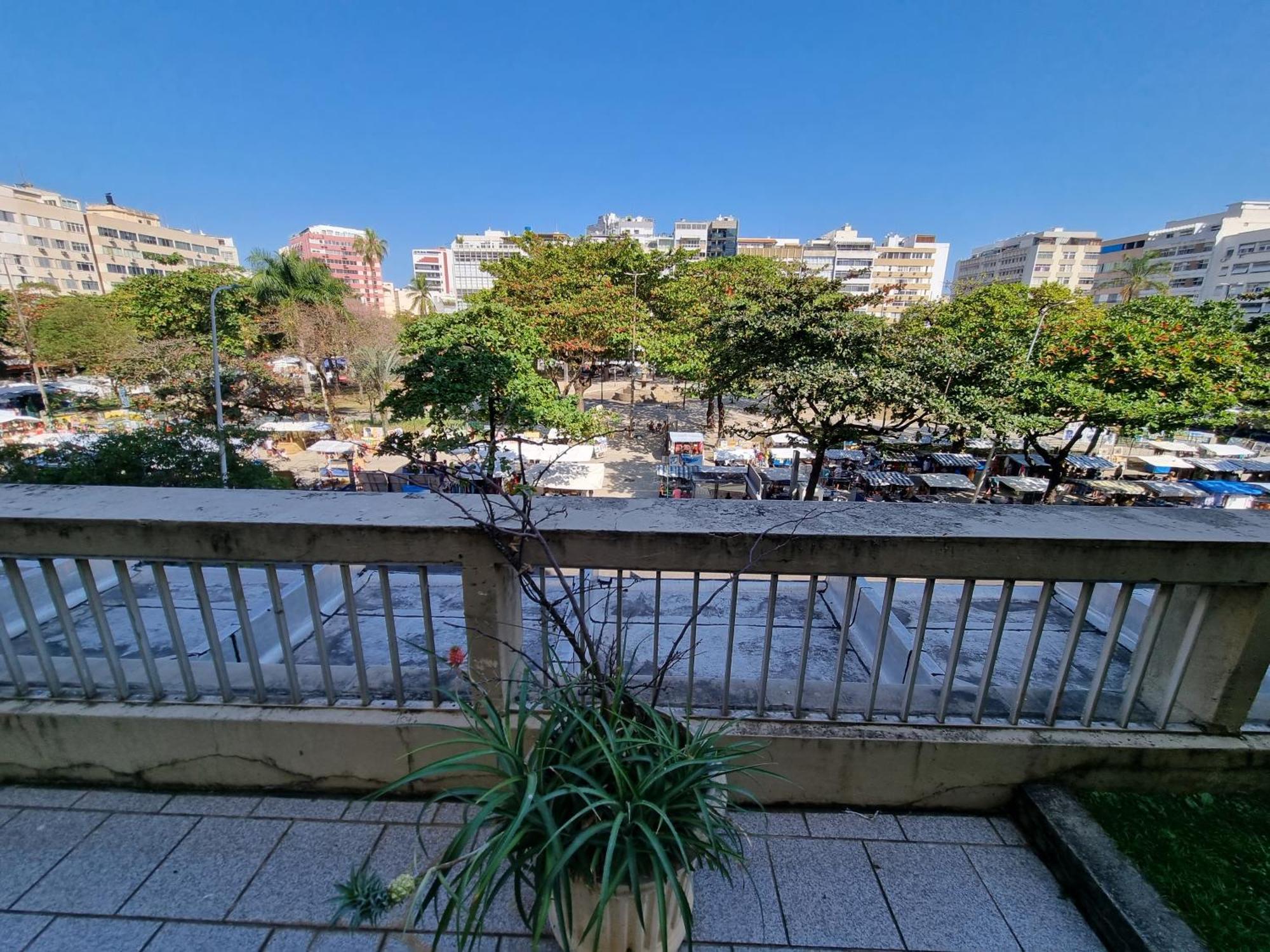 1 C Vista Livre E Banheiro Privativo E Perto Praias Ipanema Leblon Arpoador Copacabana E Do Cristo Redentor Do Bondinho Pao Acucar Etc Chegando Cedo Que O Check-in Do Meio-dia, Deixe Suas Malas, Idem No Check-out 10h Manha Homestay Rio de Janeiro