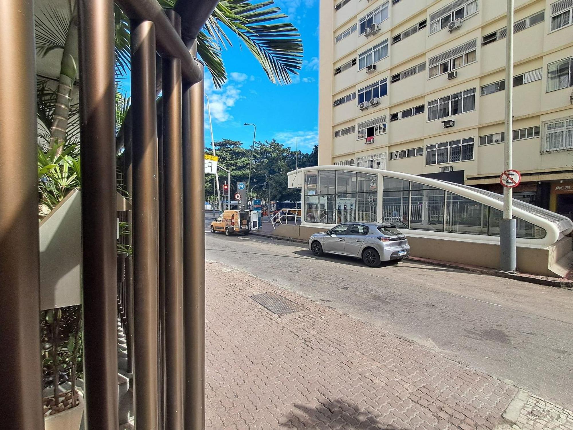 No Coracao De Ipanema, Metro Na Porta E 400m Apartment