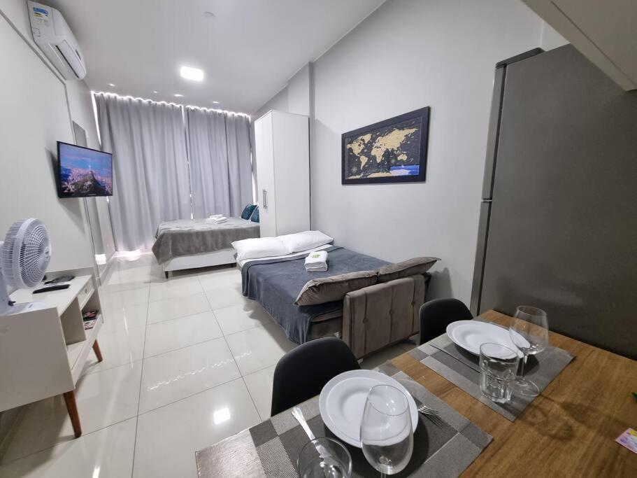 Bem Localizado Perto Da Copacabana Apartamento *