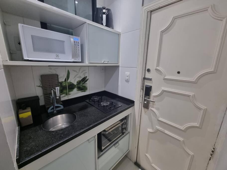 Apartamento Bem Localizado Perto Da Copacabana *