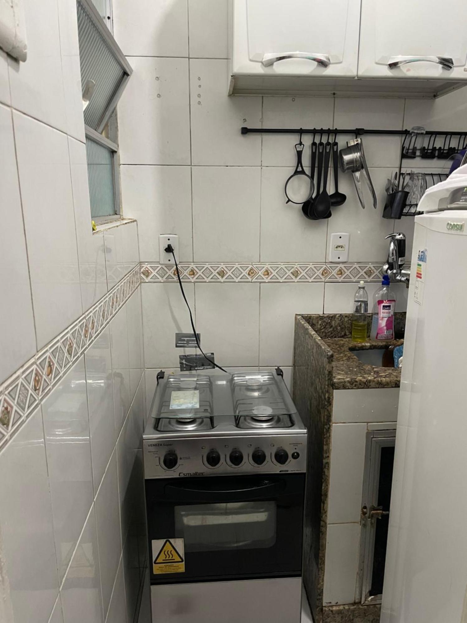 Quarto Em Copacabana Proximo Ao Metro E Praia * Rio de Janeiro