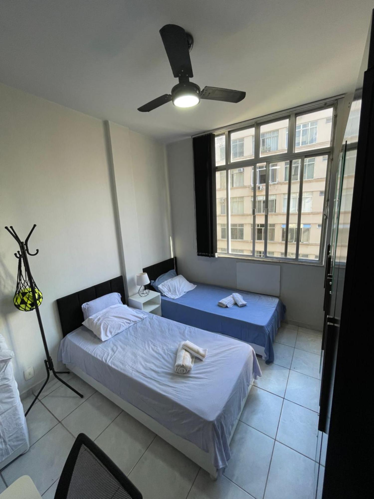 Quarto em Acomodações Particulares Quarto Em Copacabana Proximo Ao Metro E Praia