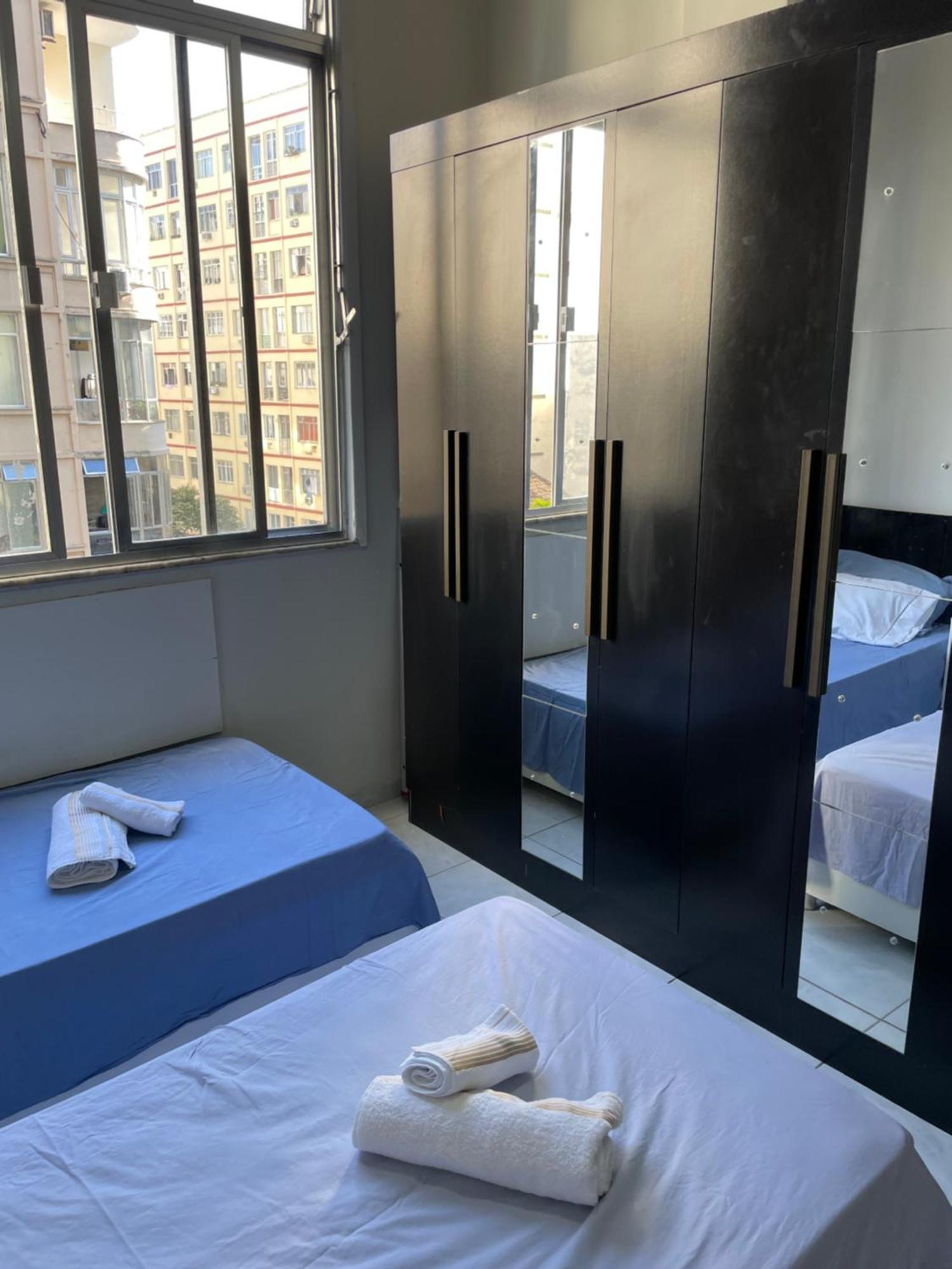 Quarto em Acomodações Particulares Quarto Em Copacabana Proximo Ao Metro E Praia
