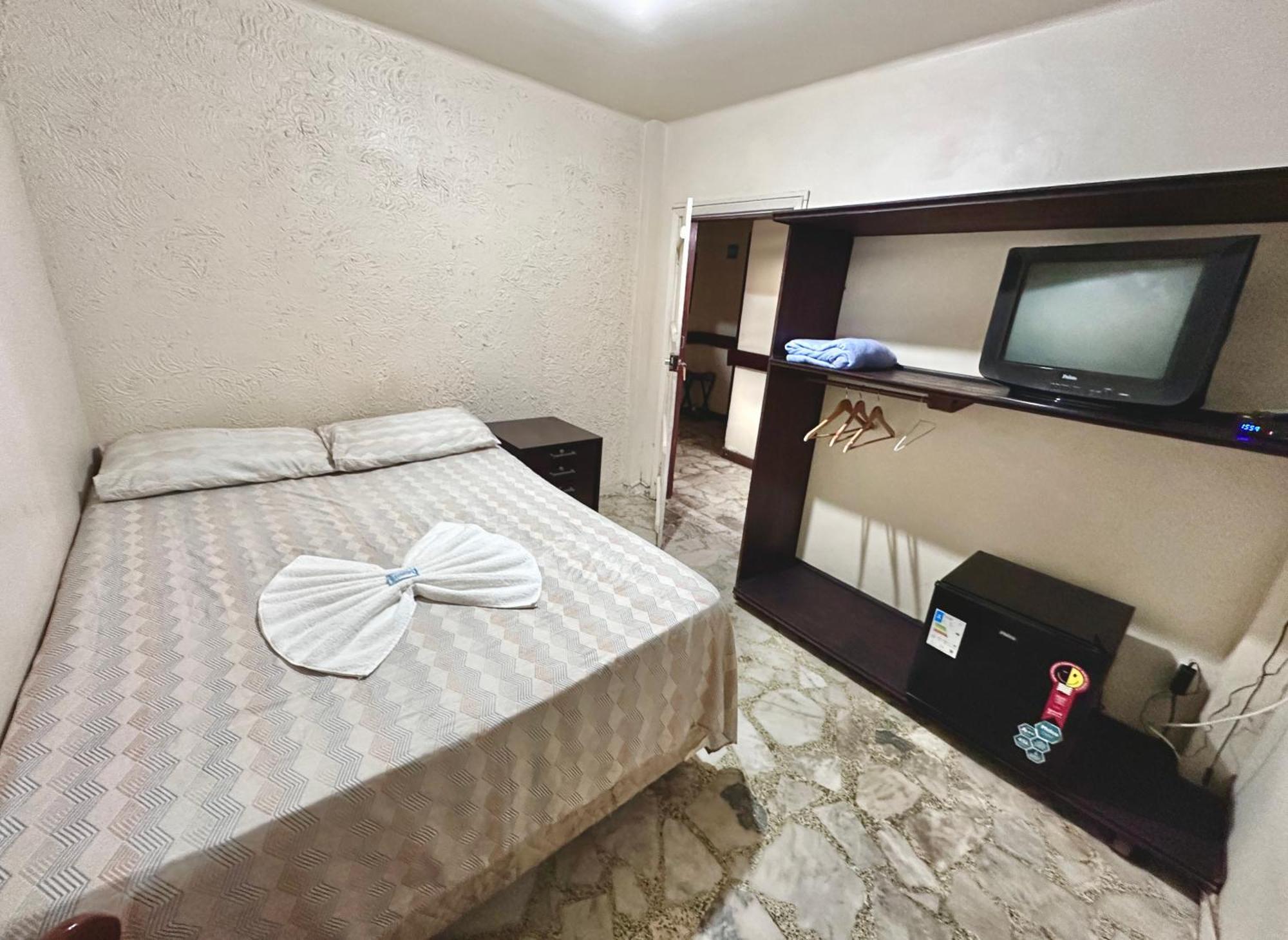 E Barra Da Tijuca Hostel