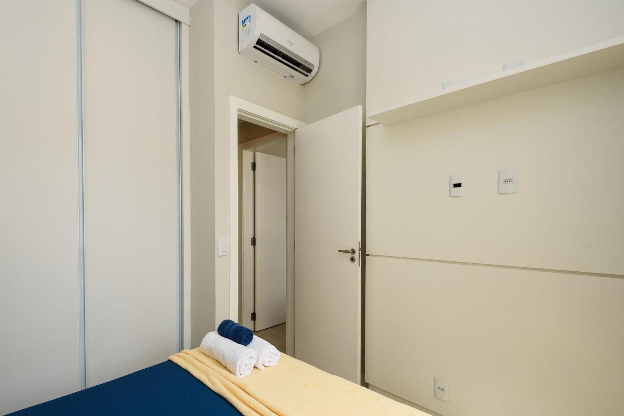 2quartos A 50m Da De Copacabana | Pf 19/1004 * Rio de Janeiro