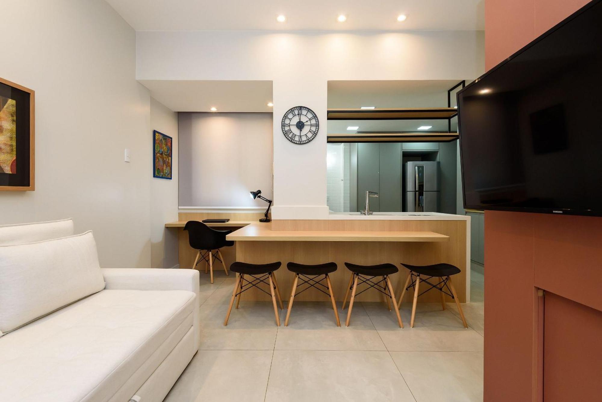 Apartamento 2quartos A 50m Da De Copacabana | Pf 19/1004