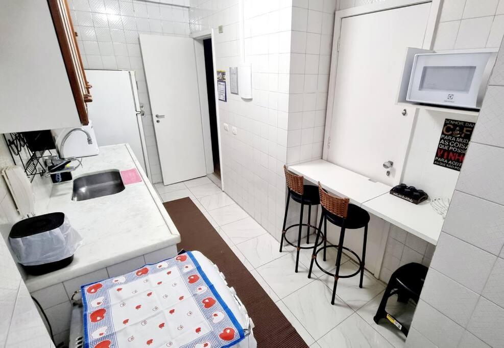 Sweet Home, Your In Rio Apartment