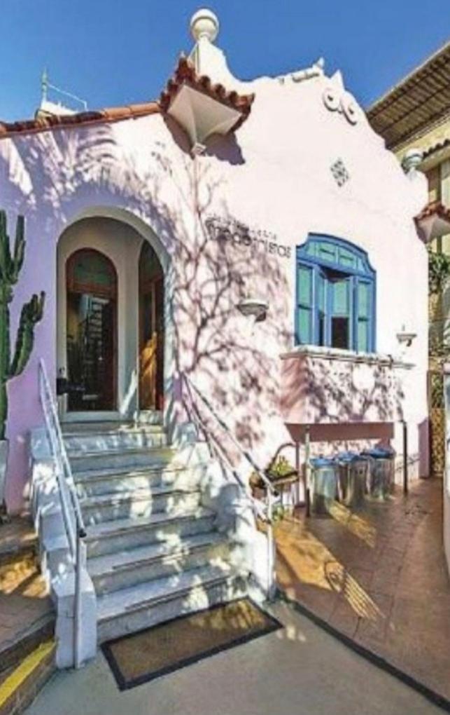 Modernistas Arte Homestay